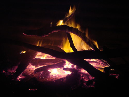 El fuego en el campamento